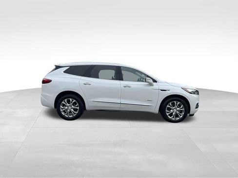 Used 2021 Buick Enclave Avenir w/ Avenir Technology Package AWD/4WD image 6