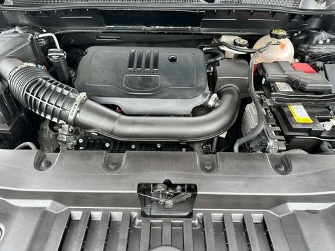 Used 2024 Chevrolet Blazer LT w/ Convenience Package FWD image 10