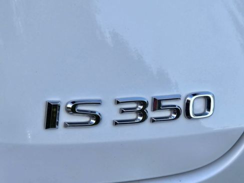 Used 2024 Lexus IS 350 F Sport RWD image 13