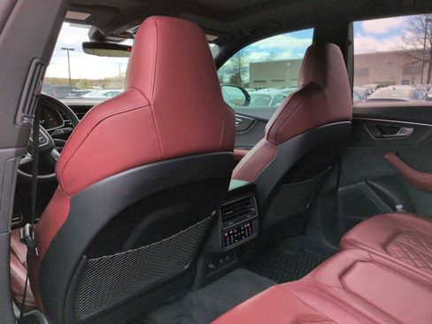 Used 2023 Audi SQ8 Premium Plus w/ Carbon Optic Package AWD/4WD image 19