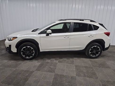 Used 2023 Subaru Crosstrek 2.0i Premium AWD/4WD image 5