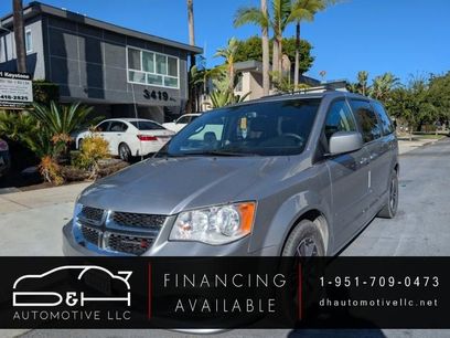 Used 2017 Dodge Grand Caravan SXT
