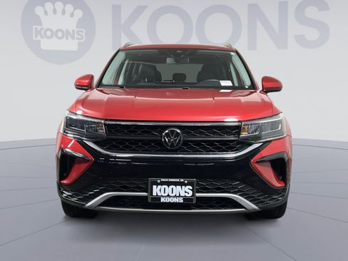 Used 2022 Volkswagen Taos SE image 11