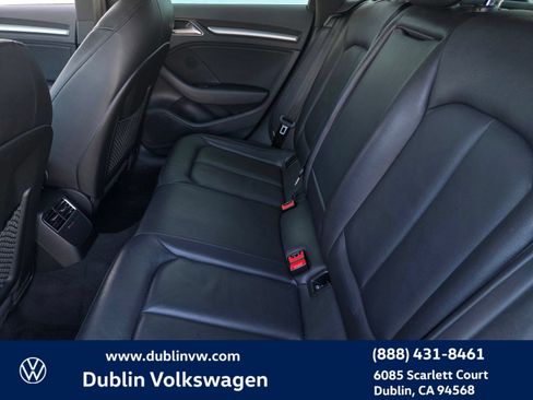 Used 2018 Audi A3 e-tron Premium FWD image 12