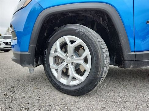 Certified 2024 Jeep Compass Sport image 31