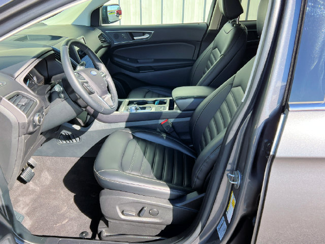 Used 2024 Ford Edge SEL w/ Convenience Package AWD/4WD image 11