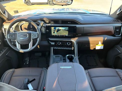 New 2026 GMC Sierra 2500 Denali w/ Denali Reserve Package image 33