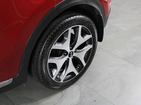 Used 2017 Kia Sportage SX image 11