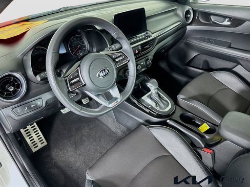 Certified 2020 Kia Forte GT-Line image 9