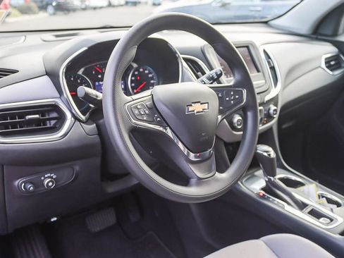 Used 2020 Chevrolet Equinox LT image 8