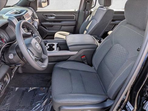 Used 2025 RAM 1500 Big Horn AWD/4WD image 14