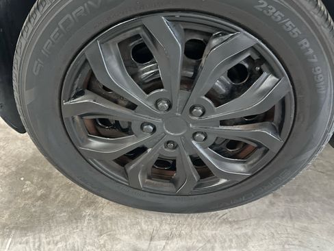 Used 2017 Ford Escape S image 9