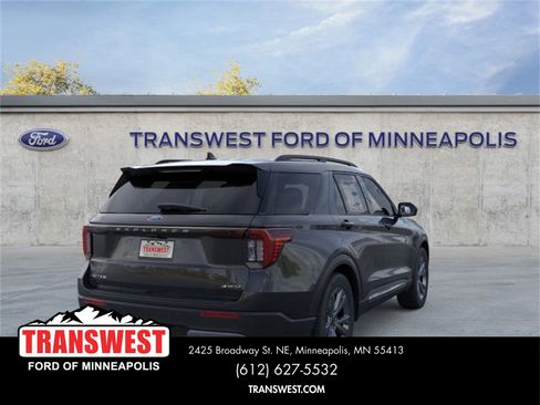 New 2025 Ford Explorer Active w/ Active Comfort Package image 8