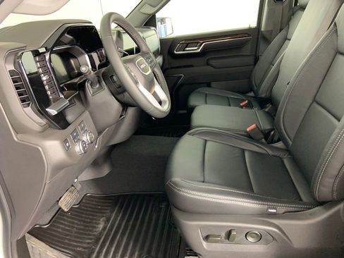 Used 2026 GMC Sierra 1500 Elevation image 26