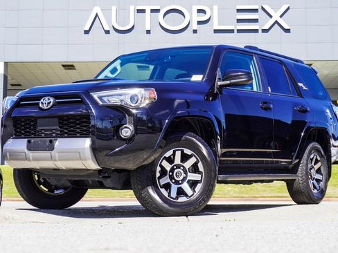 Used 2024 Toyota 4Runner TRD Off-Road AWD/4WD image 1