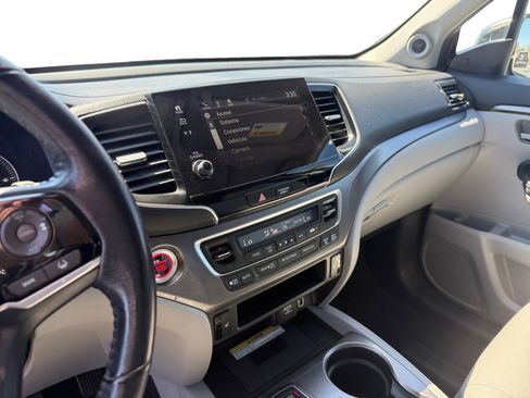 Used 2021 Honda Pilot Special Edition image 12