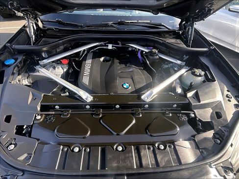 Used 2024 BMW X5 sDrive40i RWD image 12