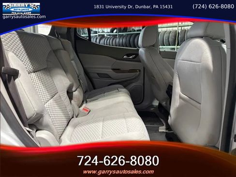 Used 2017 GMC Acadia SLE image 25