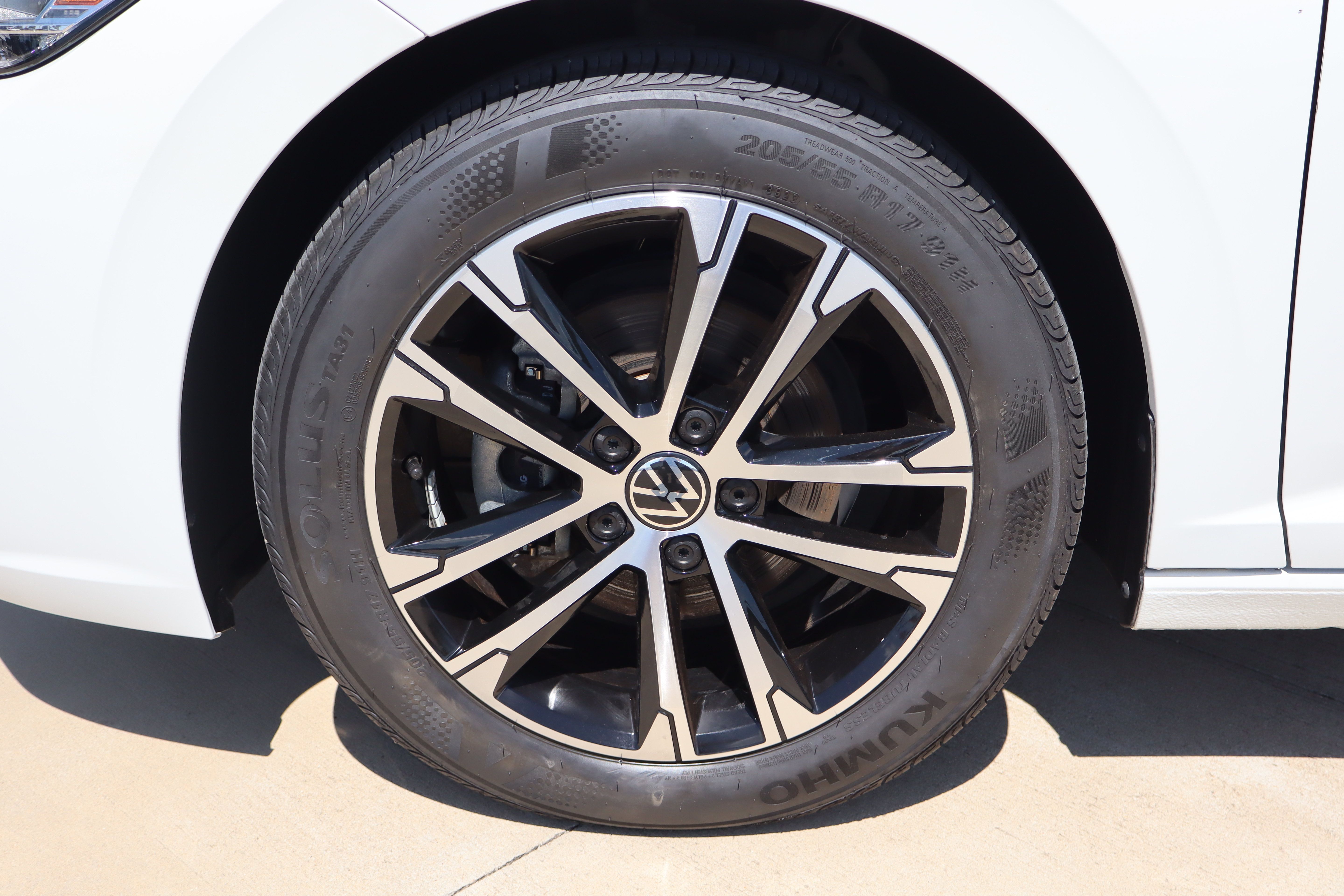 Used 2024 Volkswagen Jetta Sport FWD image 26
