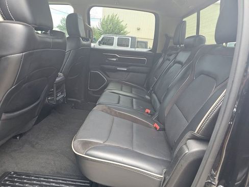 Used 2019 RAM 1500 Laramie RWD image 10
