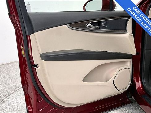 Used 2016 Lincoln MKX Reserve w/ Technology Package image 23