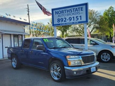 Used 2005 GMC Canyon SLE RWD image 1