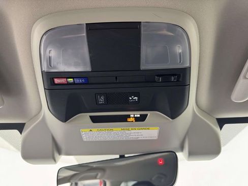 Certified 2023 Subaru Crosstrek Hybrid AWD/4WD image 25
