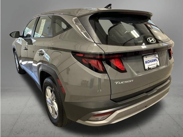 Used 2026 Hyundai Tucson SE AWD/4WD image 3