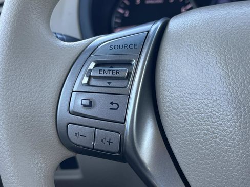 Used 2013 Nissan Altima 2.5 S image 9