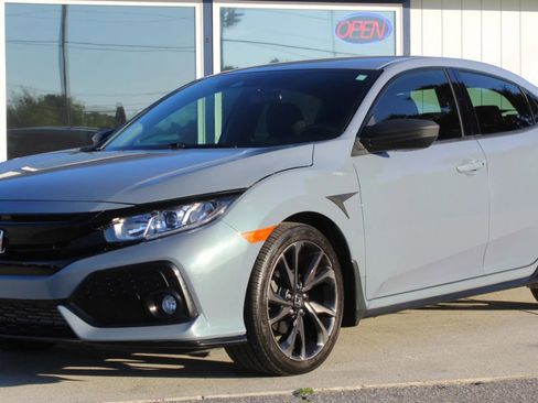 Used 2019 Honda Civic Sport image 1
