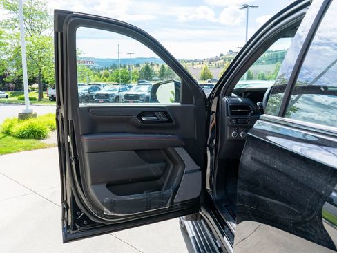 New 2026 GMC Yukon XL AT4 Ultimate AWD/4WD image 20