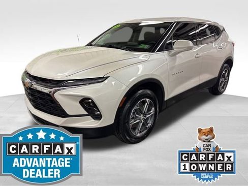Used 2023 Chevrolet Blazer LT image 1