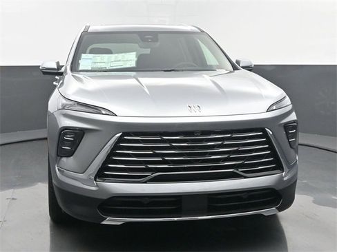 New 2026 Buick Enclave Preferred w/ Power Package image 8