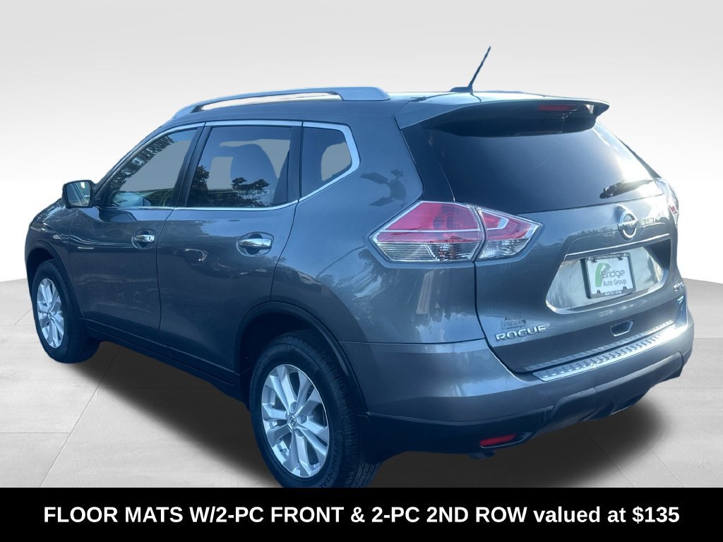 Used 2014 Nissan Rogue SV w/ SV Premium Package AWD/4WD image 6