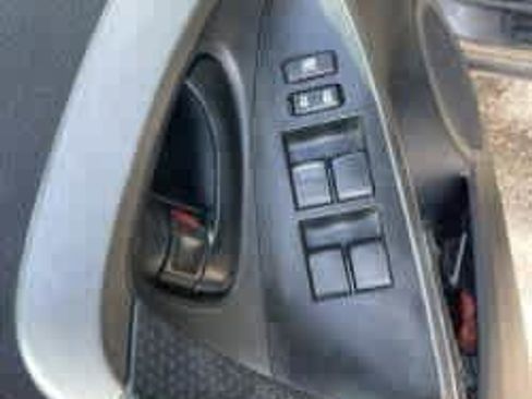 Used 2011 Toyota RAV4 image 14