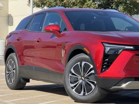 New 2026 Chevrolet Blazer EV LT image 3