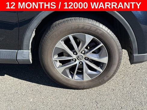 Used 2017 Toyota RAV4 XLE w/ Convenience Package AWD/4WD image 7