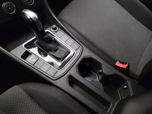 Used 2020 Volkswagen Jetta S FWD image 26