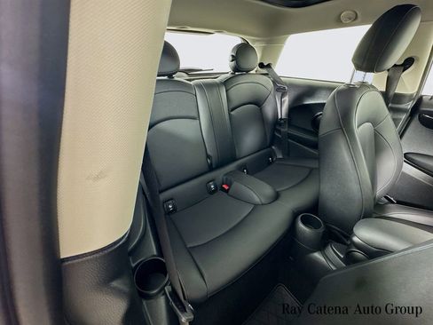 Certified 2023 MINI Cooper 2-Door Hardtop FWD image 26