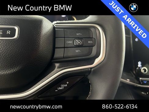 Used 2022 Jeep Wagoneer Series I w/ Premium Group I image 18