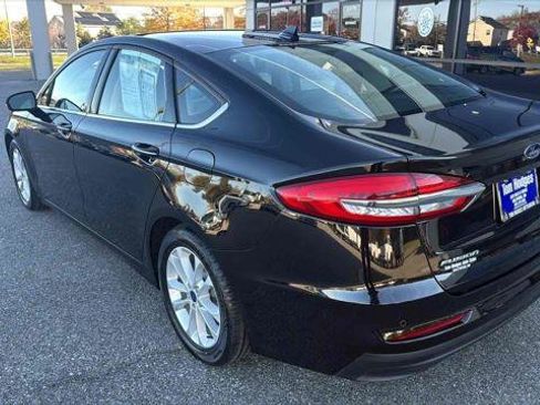 Used 2020 Ford Fusion SEL image 6