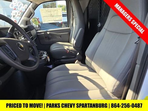 New 2025 Chevrolet Express 2500 Extended w/ Enhanced Convenience Package image 19
