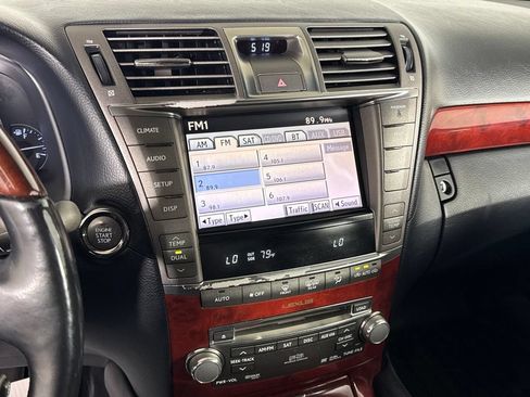 Used 2011 Lexus LS 460 AWD w/ Luxury Value Edition image 15