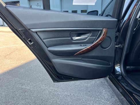 Used 2015 BMW 328i xDrive Sedan AWD/4WD image 22