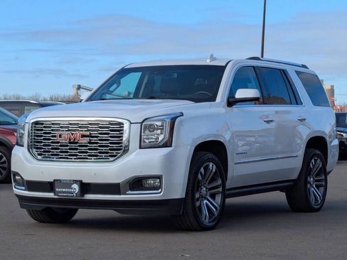 Used 2019 GMC Yukon Denali w/ Denali Ultimate Package image 8