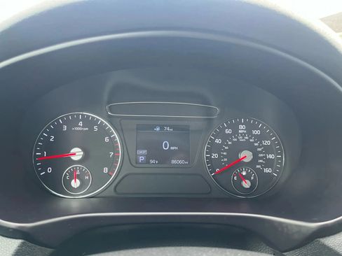 Used 2020 Kia Sorento LX w/ LX I4 Convenience Package image 17