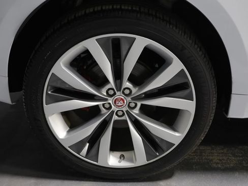 Used 2017 Jaguar F-PACE S AWD/4WD image 47