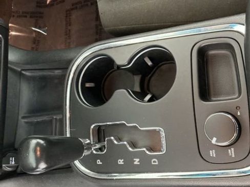 Used 2011 Dodge Durango Crew w/ Entry Nav/Commuter Group AWD/4WD image 19