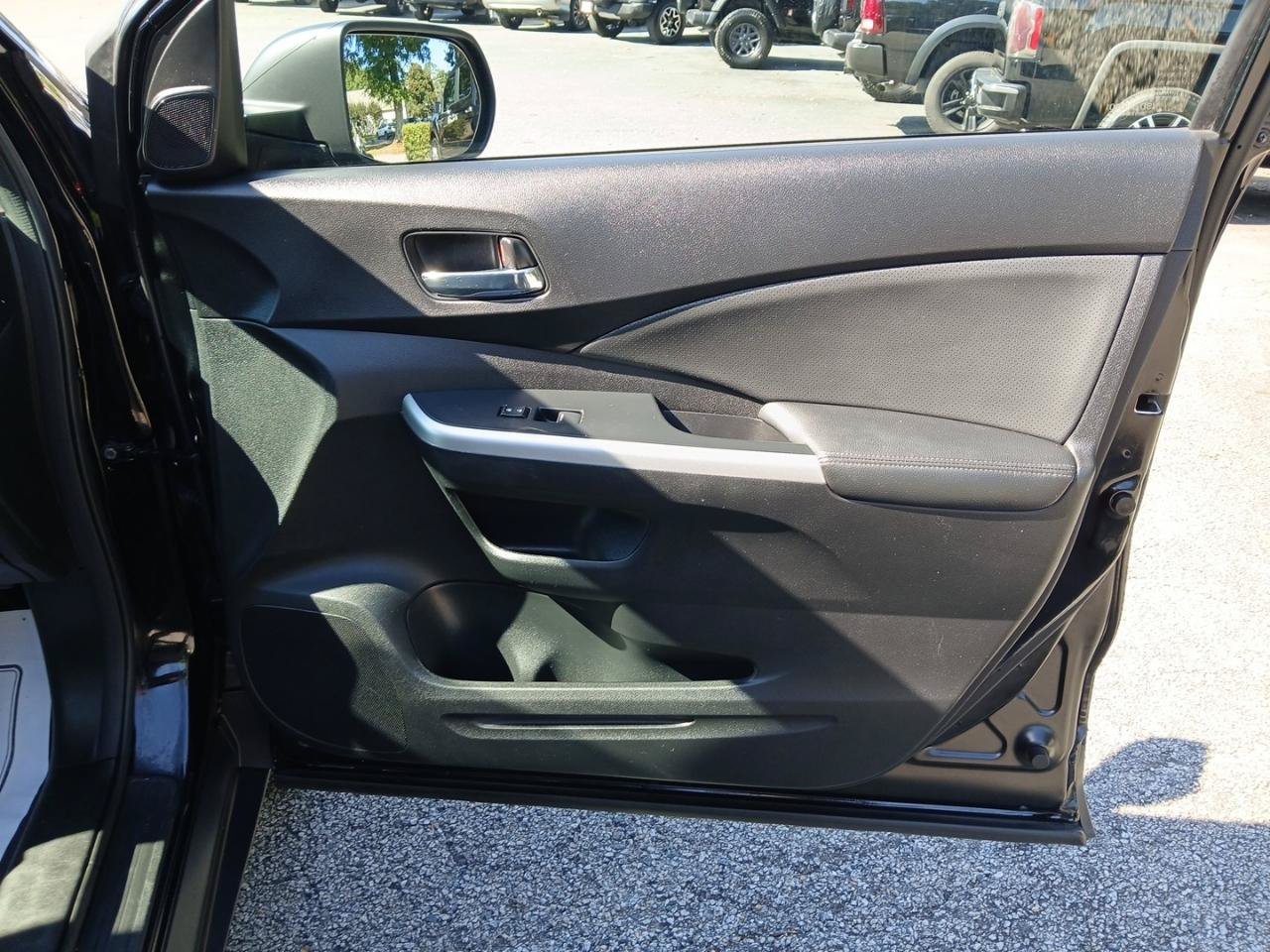 Used 2015 Honda CR-V EX-L image 14