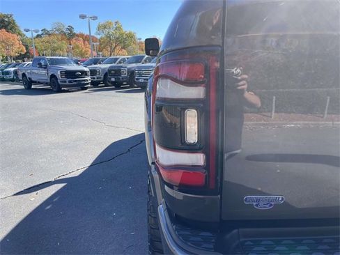 Used 2024 RAM 3500 Laramie w/ Night Edition image 34